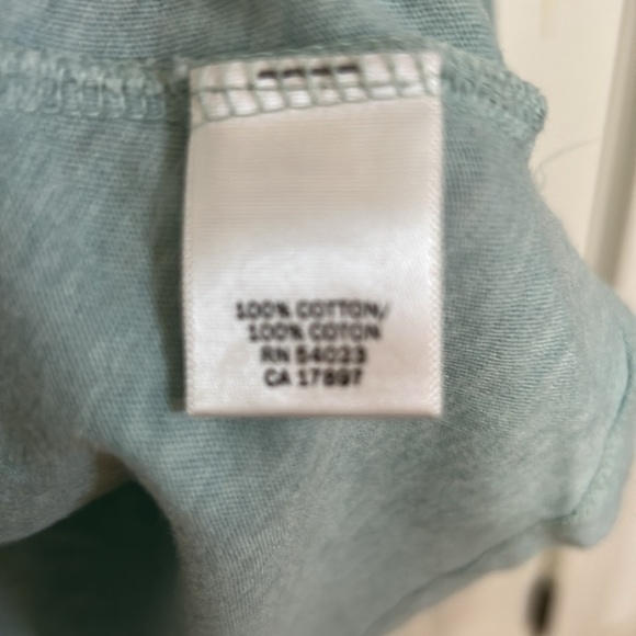 Banana Republic Green Long Sleeve t-shirt size XL green crewneck cotton - Picture 4 of 5